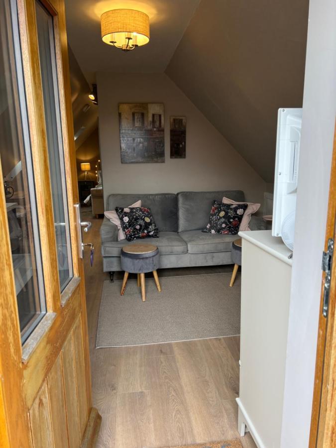 Entire Loft Space In Quiet Village Near Roman City Of Lincoln Eksteriør billede