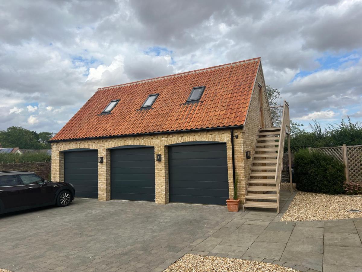 Entire Loft Space In Quiet Village Near Roman City Of Lincoln Eksteriør billede